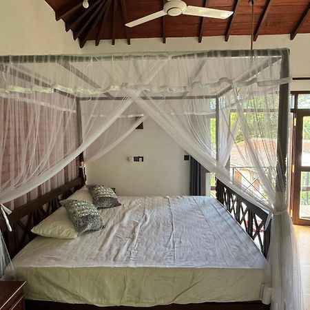 Dosemo Cabana Induruwa Esterno foto