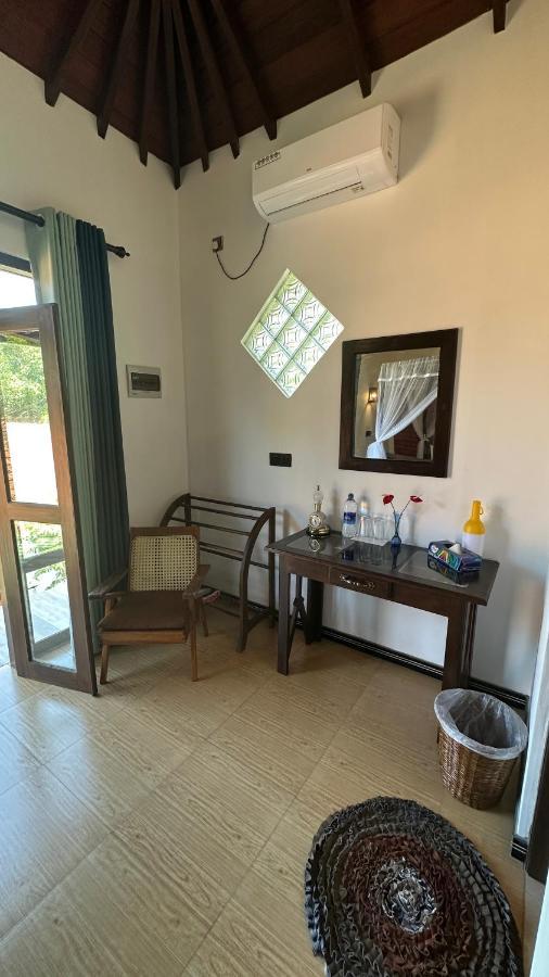 Dosemo Cabana Induruwa Esterno foto