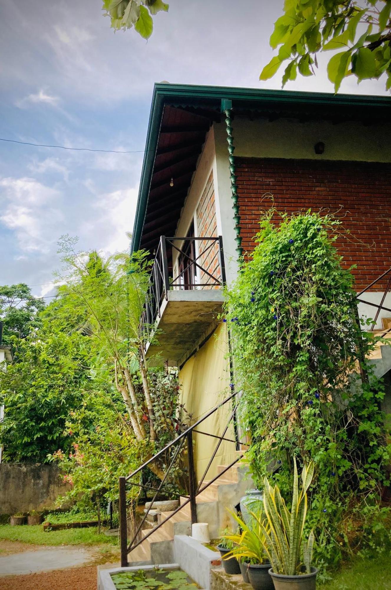 Dosemo Cabana Induruwa Esterno foto